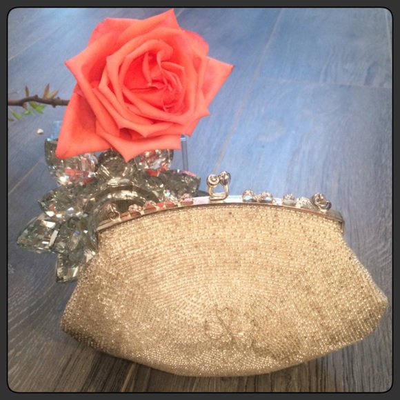 Vintage Beaded Clutch Handbag - Picture 3 of 6